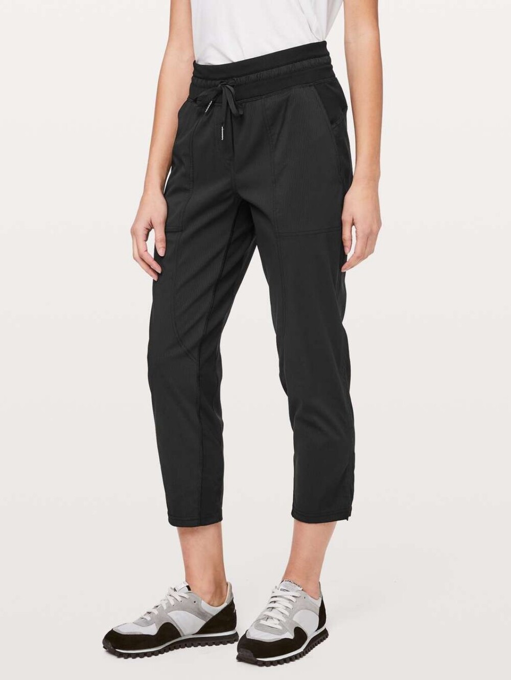 Lululemon Dance Studio Crop